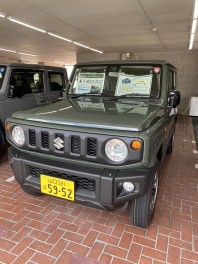 ジムニーの試乗車が入ってきました！＆７月の営業日カレンダーです♪（山口市・防府市・山陽小野田市・下関市・周南市・岩国市）